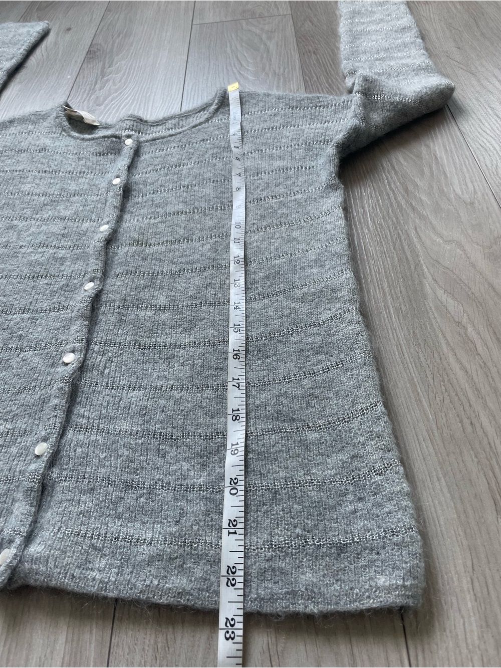 Sézane Gaspard Cardigan, Mottled grey with a silver stripe, XS - Picture 8 of 10